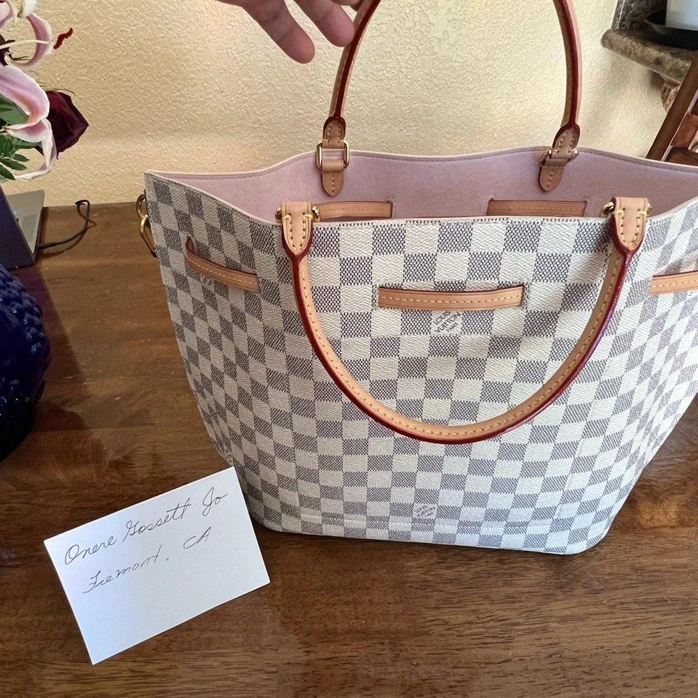 Authentic Louis Vuitton Girolata Damier Azur 2018 - Picture 4 of 12